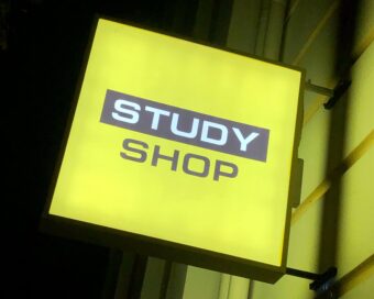 Lightbox_Study-Shop